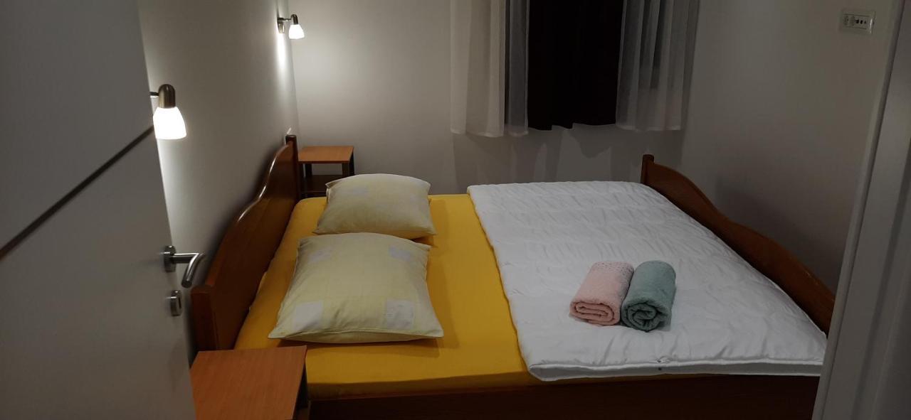 Marin I Vinka Apartment Trogir